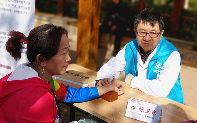 【学雷锋日】AYX.COM（中国）有限公司,举办“爱满京城，牵手智慧家医”志愿服务活动(图3)